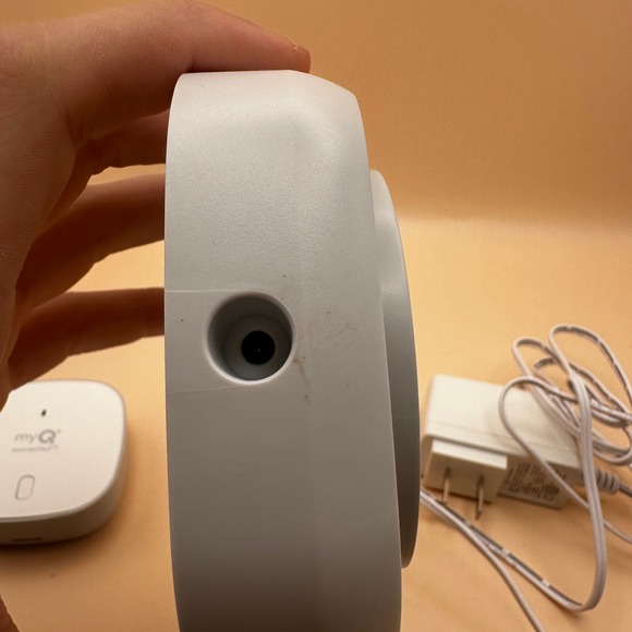 CHAMBERLAIN myQ-G0401 Smart Garage Control Wireless Garage Hub and Sen - Picture 8 of 12